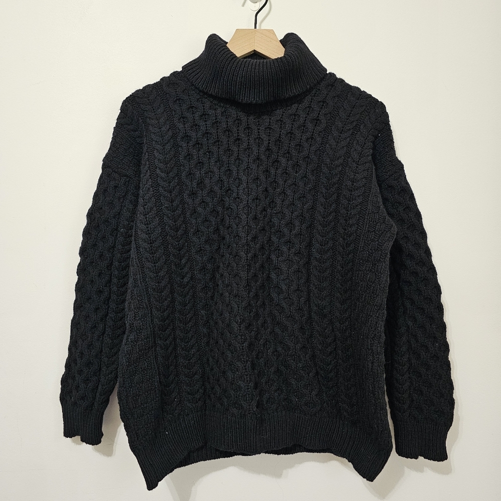 Aran Sweater Market Black Wool Turtleneck Sweater